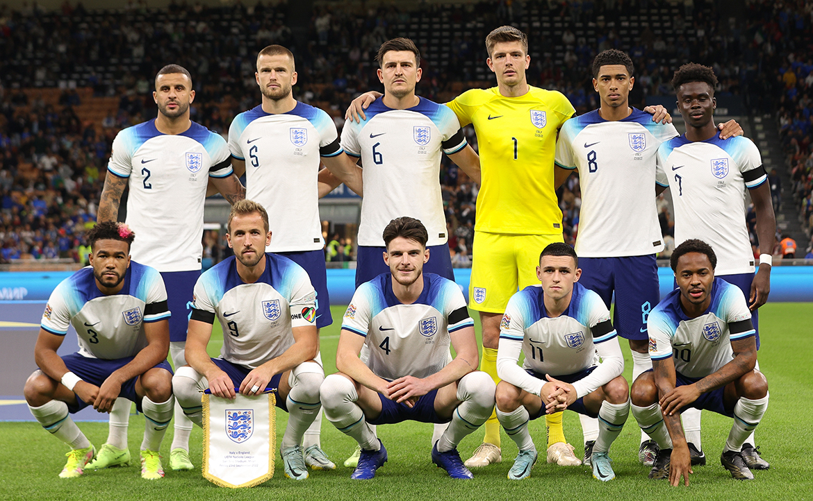 独行侠7人得分上双，浓眉17+17两双，独行侠收获三连胜